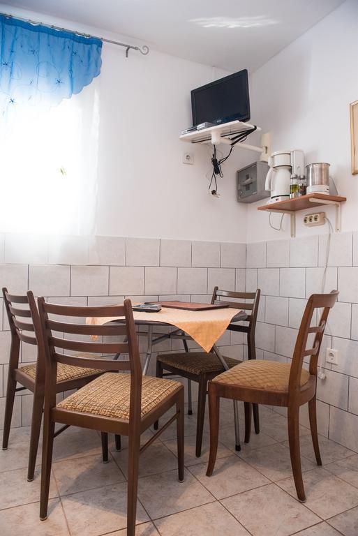 Apartments Ljubica Rogoznica  Εξωτερικό φωτογραφία
