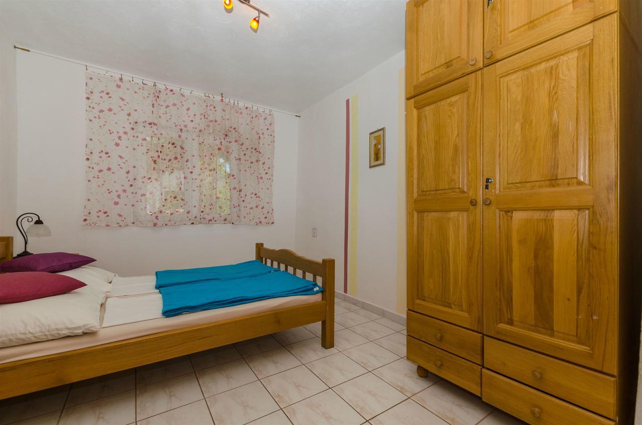 Apartments Ljubica Rogoznica  Εξωτερικό φωτογραφία